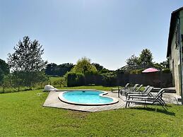 Luxurious Villa With Terrace in the Rural Chalais