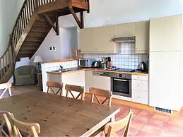 Luxurious Villa With Terrace in the Rural Chalais