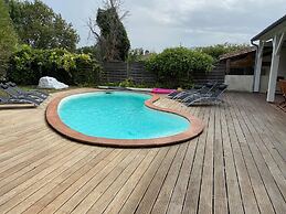 Luxurious Villa With Terrace in the Rural Chalais
