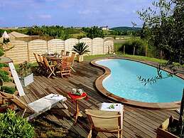 Luxurious Villa With Terrace in the Rural Chalais