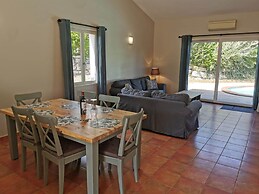 Luxurious Villa With Terrace in the Rural Chalais
