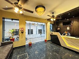 Wanna stay haridwar