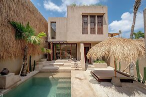 Villa Mapu at Bocoa Villas