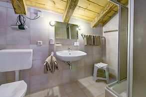 Almdorf Hochlienz, Apartment Alm 30