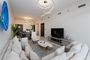 Urban 1BR Palm Apt w Beach Access