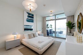 Urban 1BR Palm Apt w Beach Access