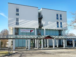 DORMERO Hotel Weingarten