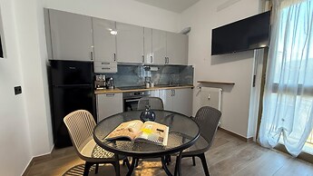 M&P Beach House