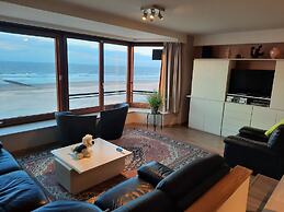 Seasight Apartment in Blankenberge