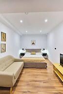 Apartamentos Beatriz by gaiarooms