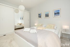 Apartment by the Sea, Indoor Pool