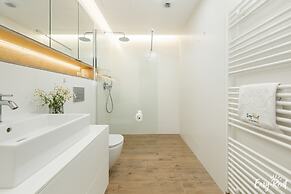 Apartment by the Sea, Indoor Pool