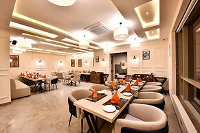 Click Collection Grand Gateway Varanasi
