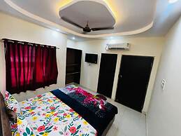 Goroomgo Kashi Residency Varanasi