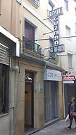 Hostal Guzman El Bueno by gaiarooms