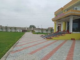 Hotel Atharv By GRB