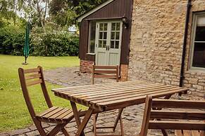 The Falcon Cottages