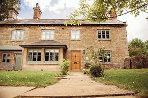 The Falcon Cottages