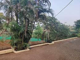 Heaven Hills Resort