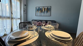M P Beach House in Diano Marina