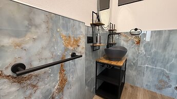 M P Beach House in Diano Marina
