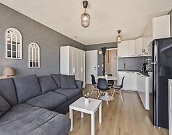 Studio in Blankenberge With Sea Views
