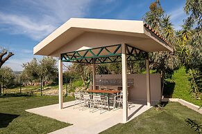 Olive Grove Maisonettes and Apts