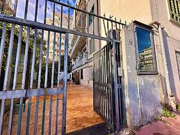 Life in Naples