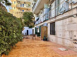 Life in Naples