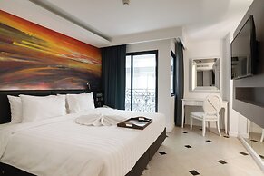 Skye Hotel Bangkok