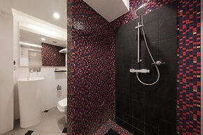Skye Hotel Bangkok