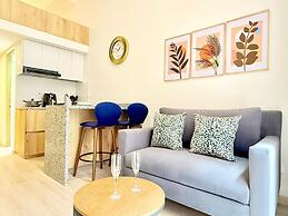 Atelier Cedritos by Weeki.