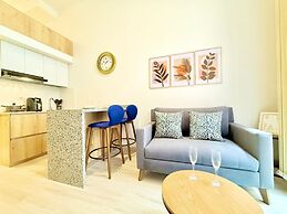 Atelier Cedritos by Weeki.