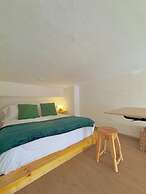 Atelier Cedritos by Weeki.