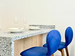 Atelier Cedritos by Weeki.