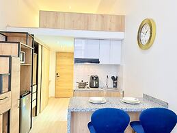 Atelier Cedritos by Weeki.