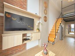 Atelier Cedritos by Weeki.
