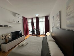 Rooms Nuevo Arago