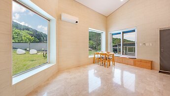 Hoengseong Irangdunaerecreationalpension