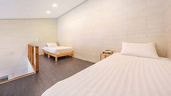 Hoengseong Irangdunaerecreationalpension