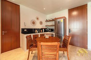 NHOA 303A Lux 2BR Pool View Aldea Zama