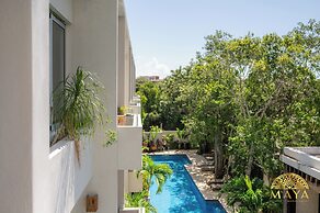 NHOA 303A Lux 2BR Pool View Aldea Zama