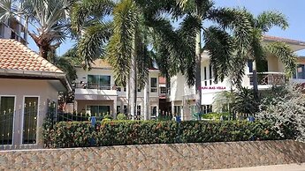 khun mai villa