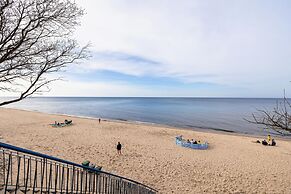 Holiday Apartment Close to a Sandy Beach