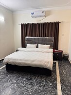 Taj Villa