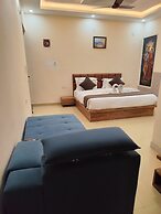 Hotel Mango Tree, Vrindavan