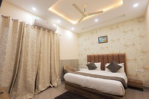 Hotel Mango Tree, Vrindavan
