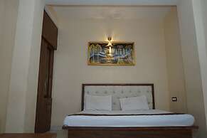 Hotel Sai Palace