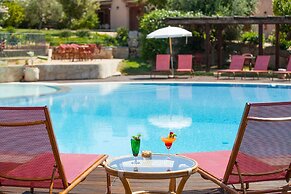 Three-room Apartment With Pool