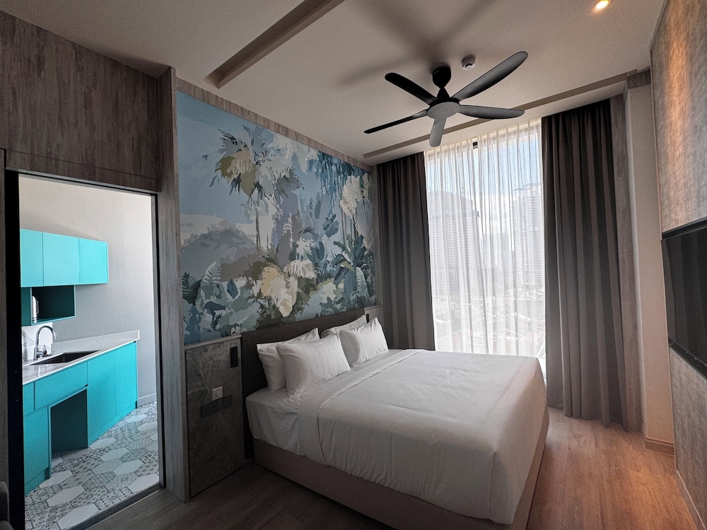 Fifth Avenue Hotel